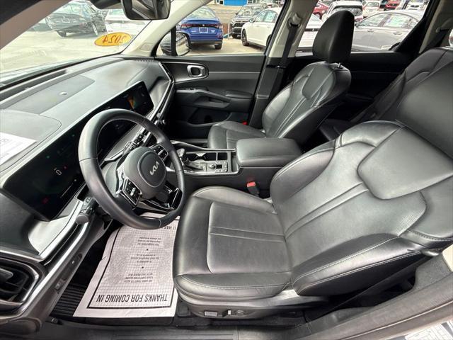 used 2024 Kia Sorento car, priced at $27,981