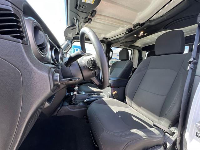 used 2023 Jeep Gladiator car, priced at $27,497