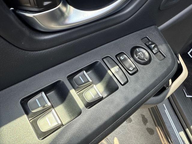 used 2023 Honda Pilot car, priced at $44,997
