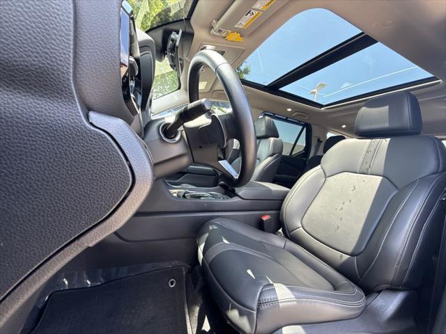 used 2023 Honda Pilot car, priced at $44,997
