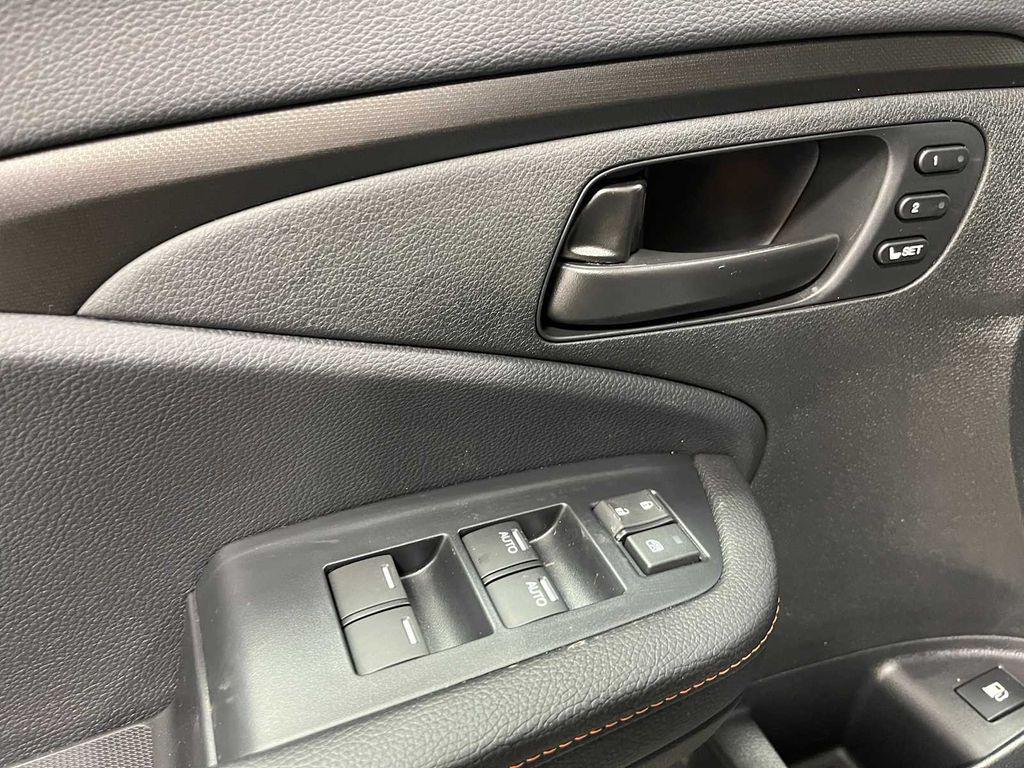 new 2025 Honda Ridgeline car, priced at $44,559