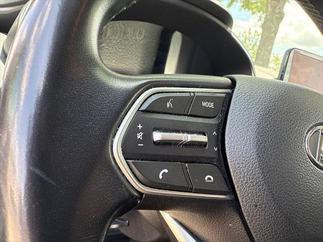 used 2023 Hyundai Santa Fe car, priced at $22,367