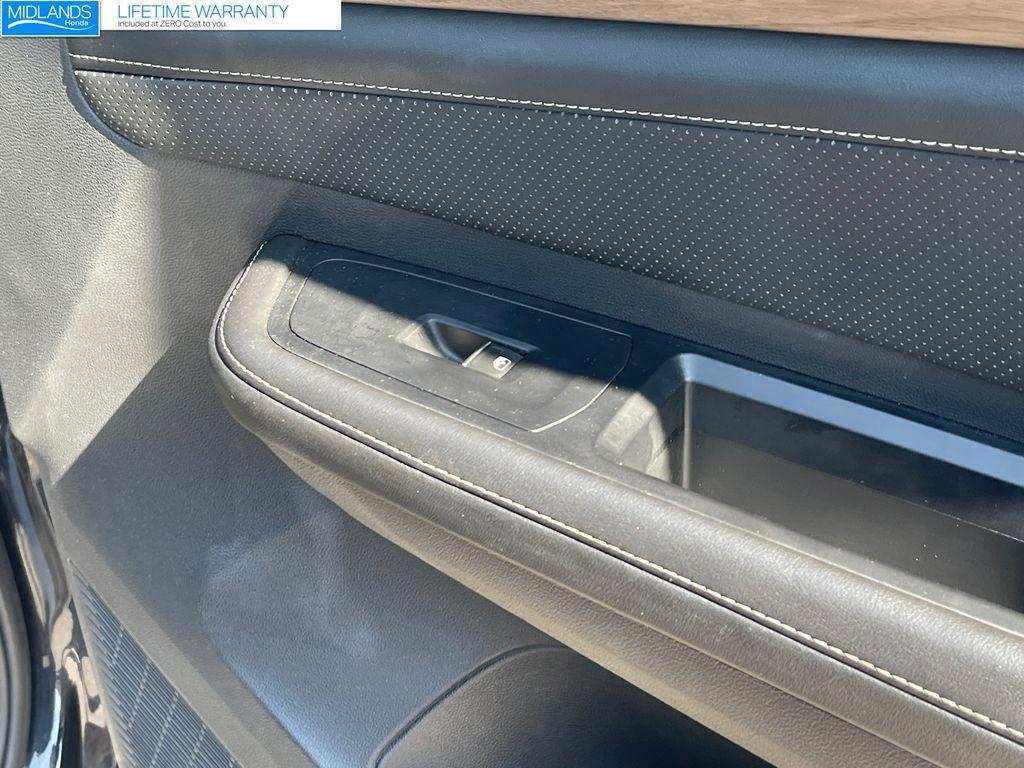 used 2024 Volkswagen Atlas car, priced at $29,527