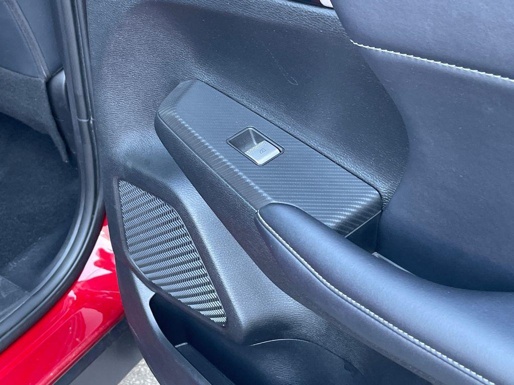 used 2024 Mitsubishi Outlander car, priced at $25,799