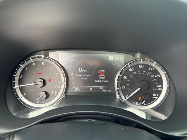 used 2023 Toyota Highlander car, priced at $41,367