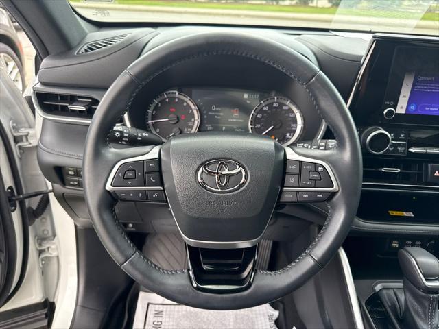 used 2023 Toyota Highlander car, priced at $41,367