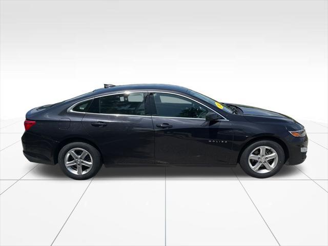 used 2023 Chevrolet Malibu car, priced at $18,152