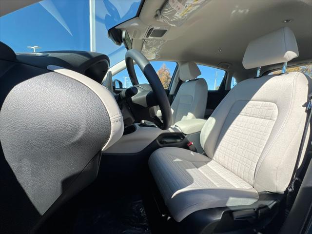 new 2025 Honda HR-V car, priced at $26,278