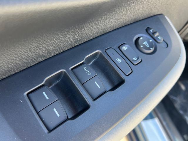 new 2025 Honda HR-V car, priced at $26,278