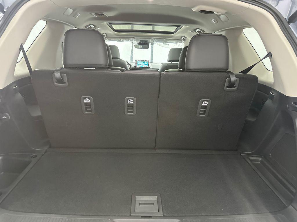 new 2025 Honda Pilot car, priced at $47,981