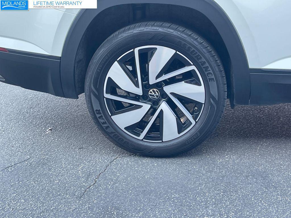 used 2024 Volkswagen Atlas car, priced at $26,363