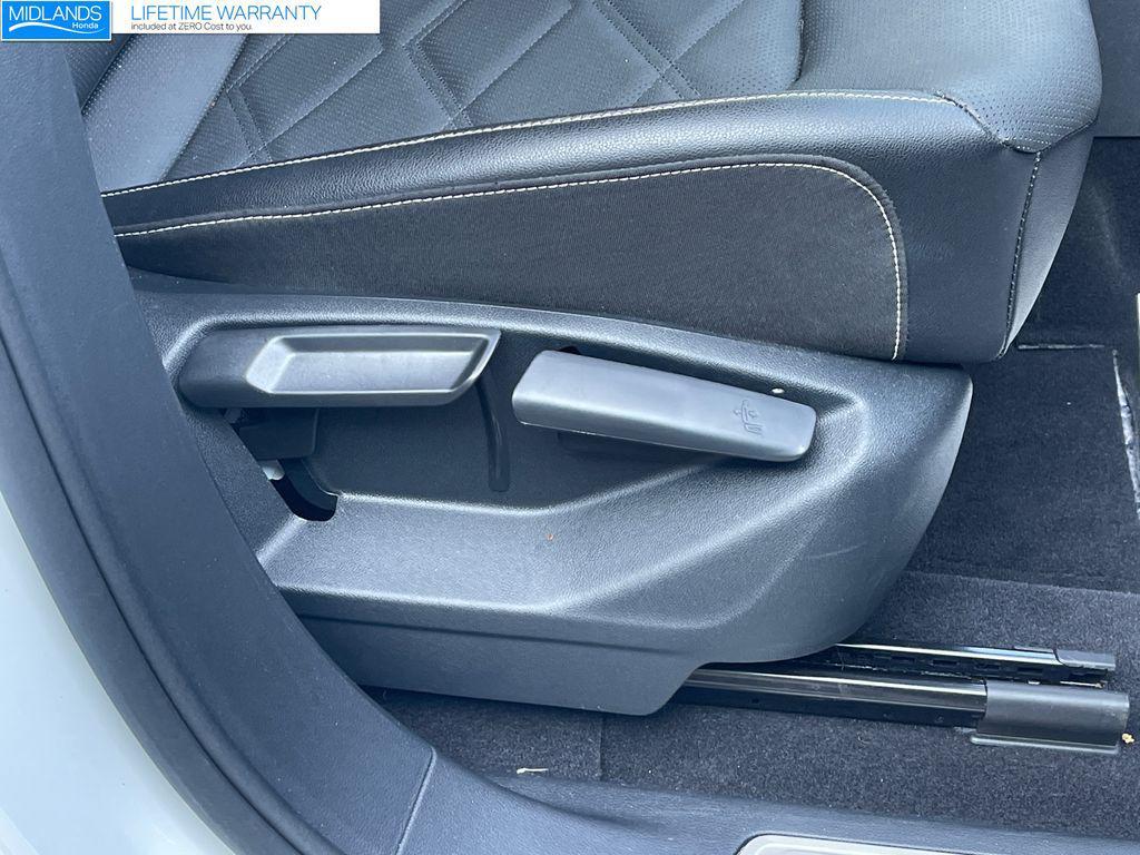 used 2024 Volkswagen Atlas car, priced at $26,363