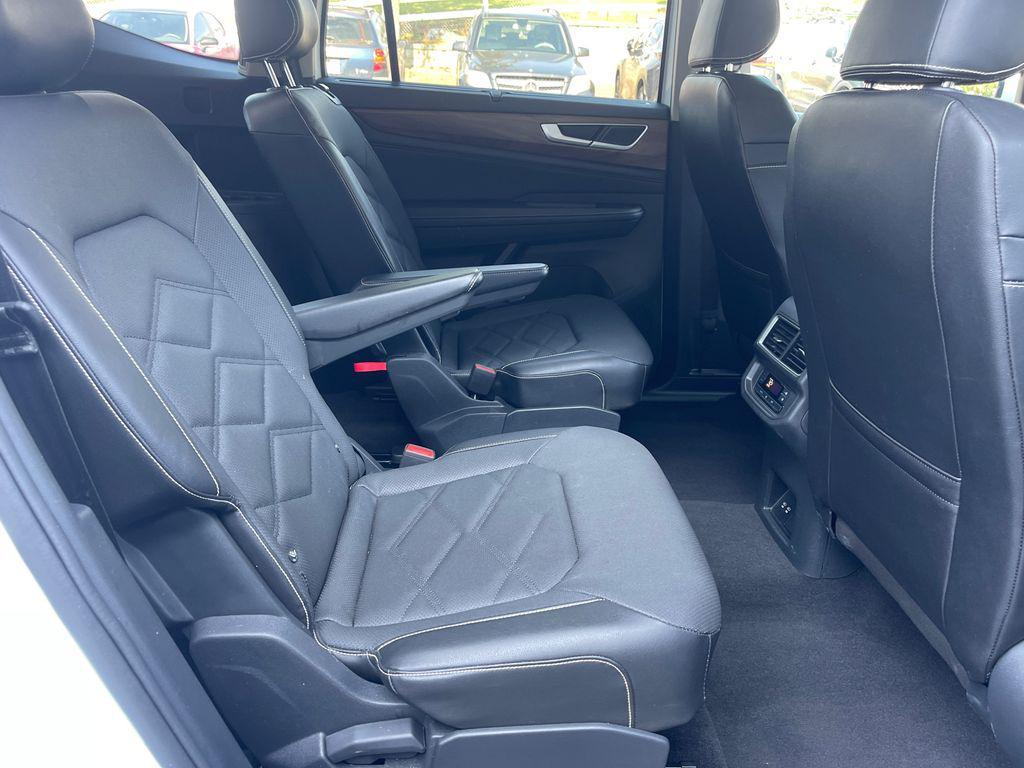 used 2024 Volkswagen Atlas car, priced at $28,359