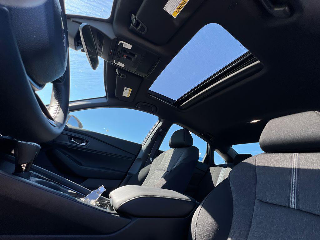new 2025 Honda Accord Hybrid car, priced at $33,771