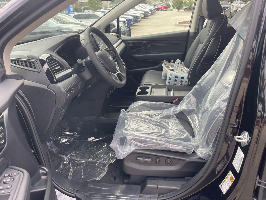 new 2026 Honda Odyssey car, priced at $49,067