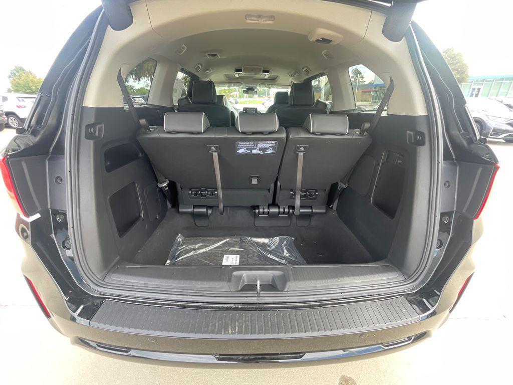 new 2026 Honda Odyssey car, priced at $49,067