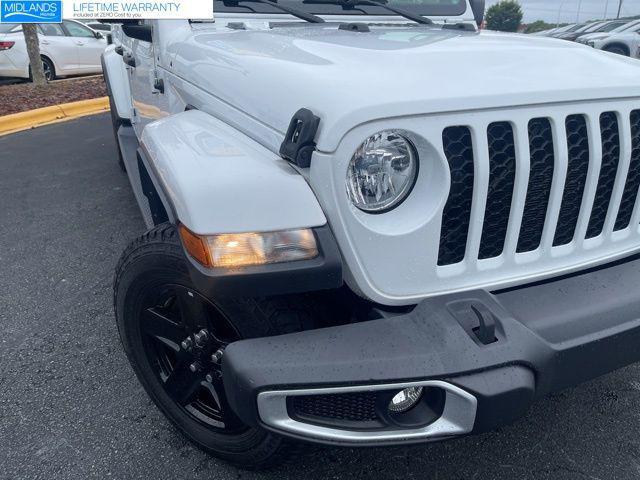 used 2021 Jeep Gladiator car, priced at $29,194