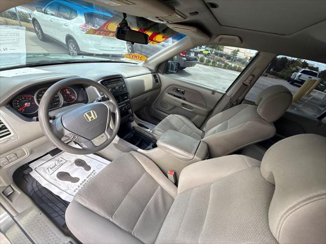 used 2007 Honda Pilot car, priced at $3,998