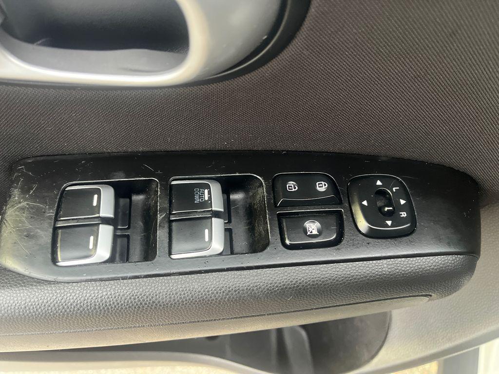 used 2019 Kia Soul car, priced at $8,814