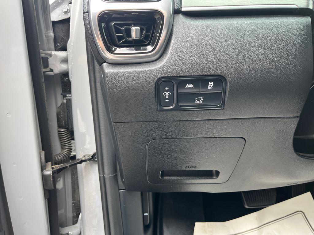 used 2022 Kia Sorento car, priced at $28,798