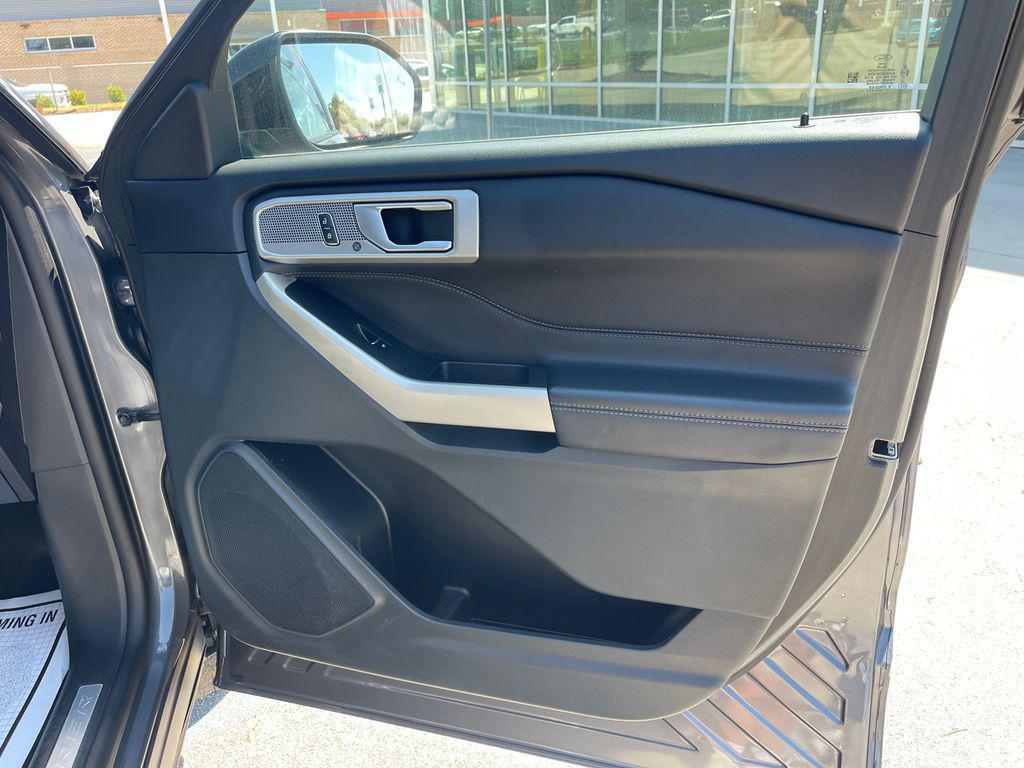 used 2023 Ford Explorer car, priced at $26,925