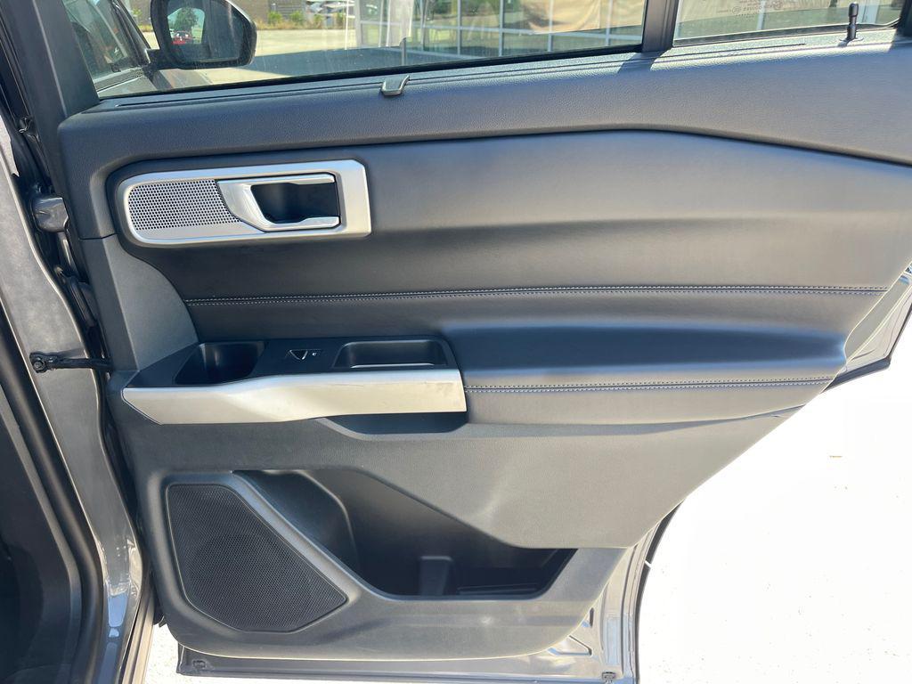 used 2023 Ford Explorer car, priced at $26,925