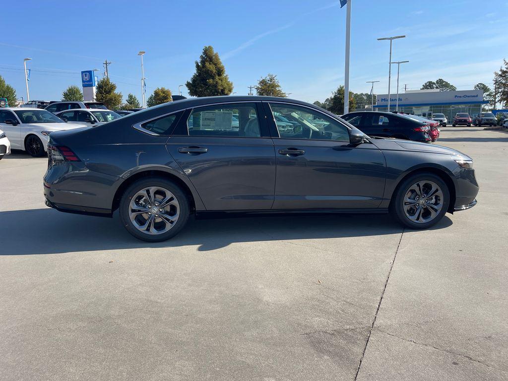 new 2025 Honda Accord Hybrid car, priced at $34,389