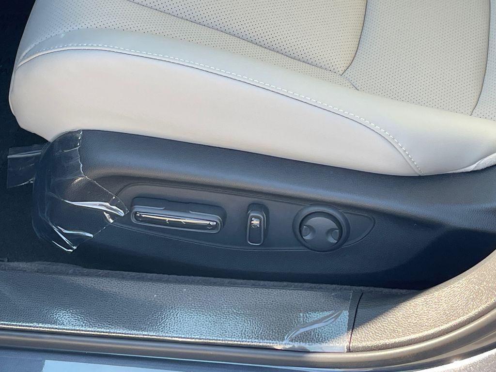 new 2025 Honda Accord Hybrid car, priced at $34,389