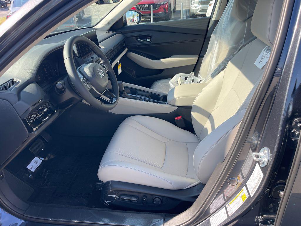 new 2025 Honda Accord Hybrid car, priced at $34,389