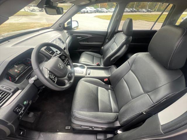 used 2021 Honda Pilot car, priced at $27,238