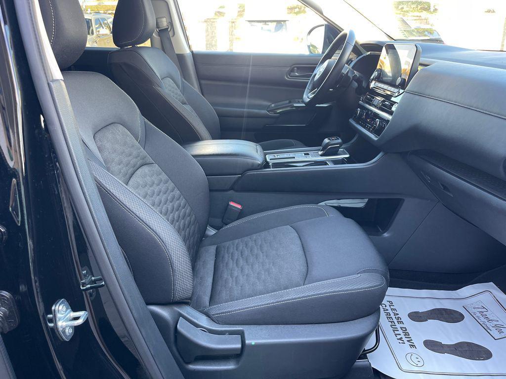used 2024 Nissan Pathfinder car, priced at $30,495