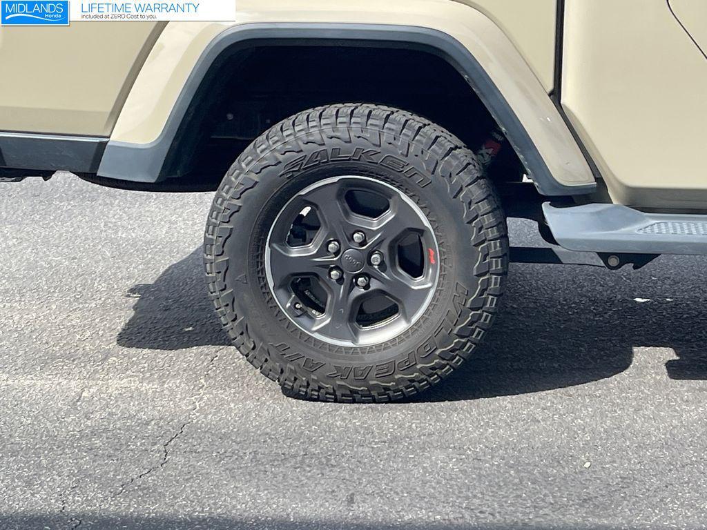 used 2020 Jeep Gladiator car, priced at $31,454