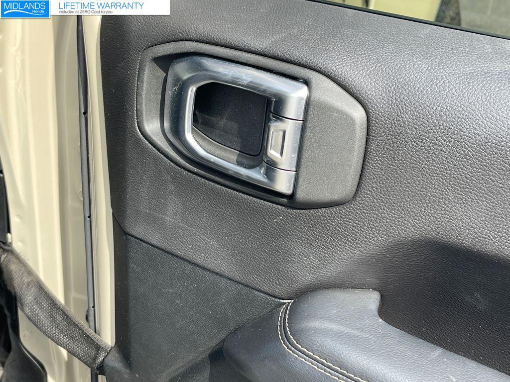 used 2020 Jeep Gladiator car, priced at $31,454