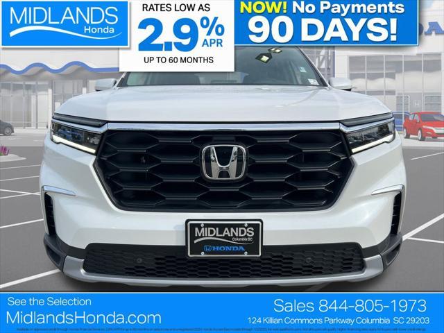 new 2025 Honda Pilot car, priced at $45,101