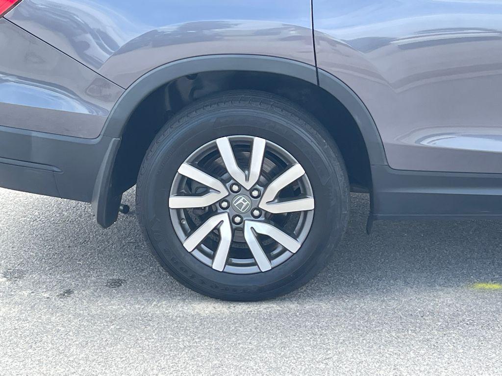 used 2021 Honda Pilot car, priced at $25,943