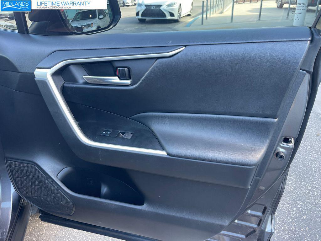 used 2022 Toyota RAV4 car, priced at $28,977