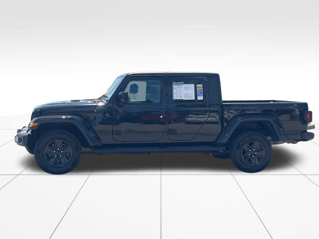 used 2023 Jeep Gladiator car, priced at $26,997