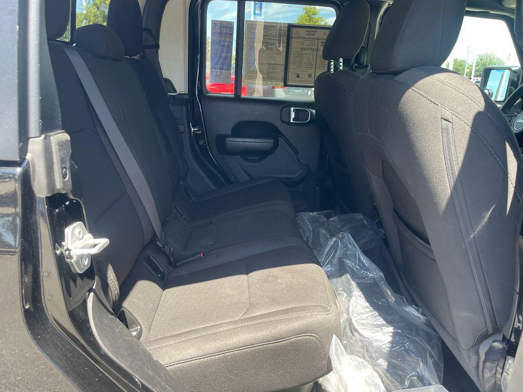 used 2023 Jeep Gladiator car, priced at $26,997