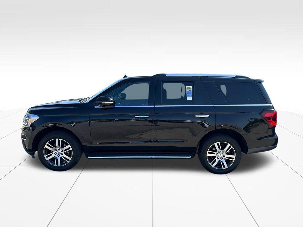 used 2023 Ford Expedition car, priced at $42,659