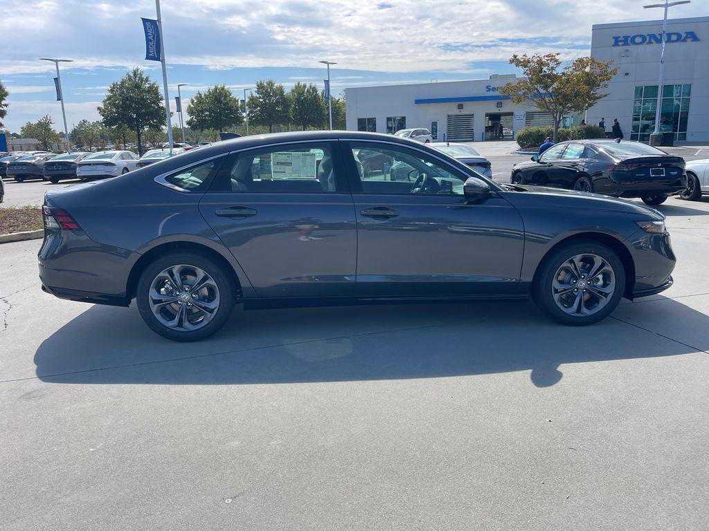 new 2025 Honda Accord Hybrid car, priced at $34,389