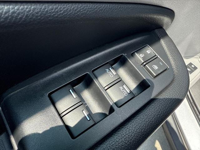 used 2021 Honda Pilot car, priced at $25,988