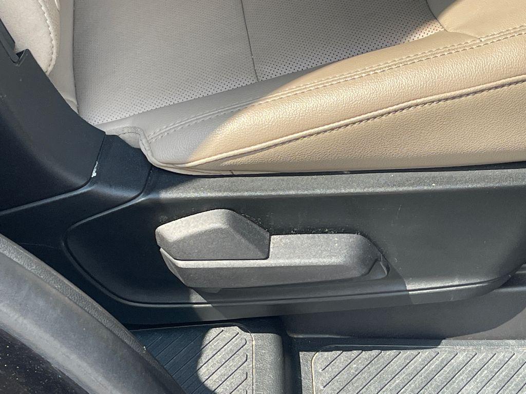 used 2023 Ford Explorer car, priced at $26,667