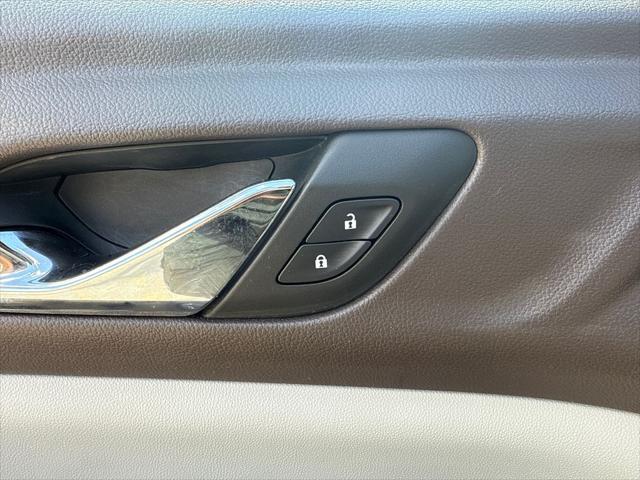 used 2023 GMC Acadia car, priced at $25,977