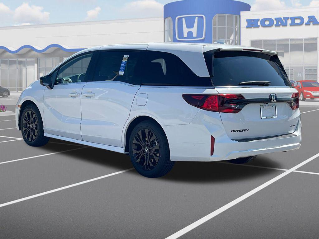 new 2026 Honda Odyssey car, priced at $43,211