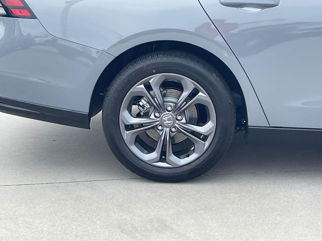 new 2025 Honda Accord Hybrid car, priced at $34,820