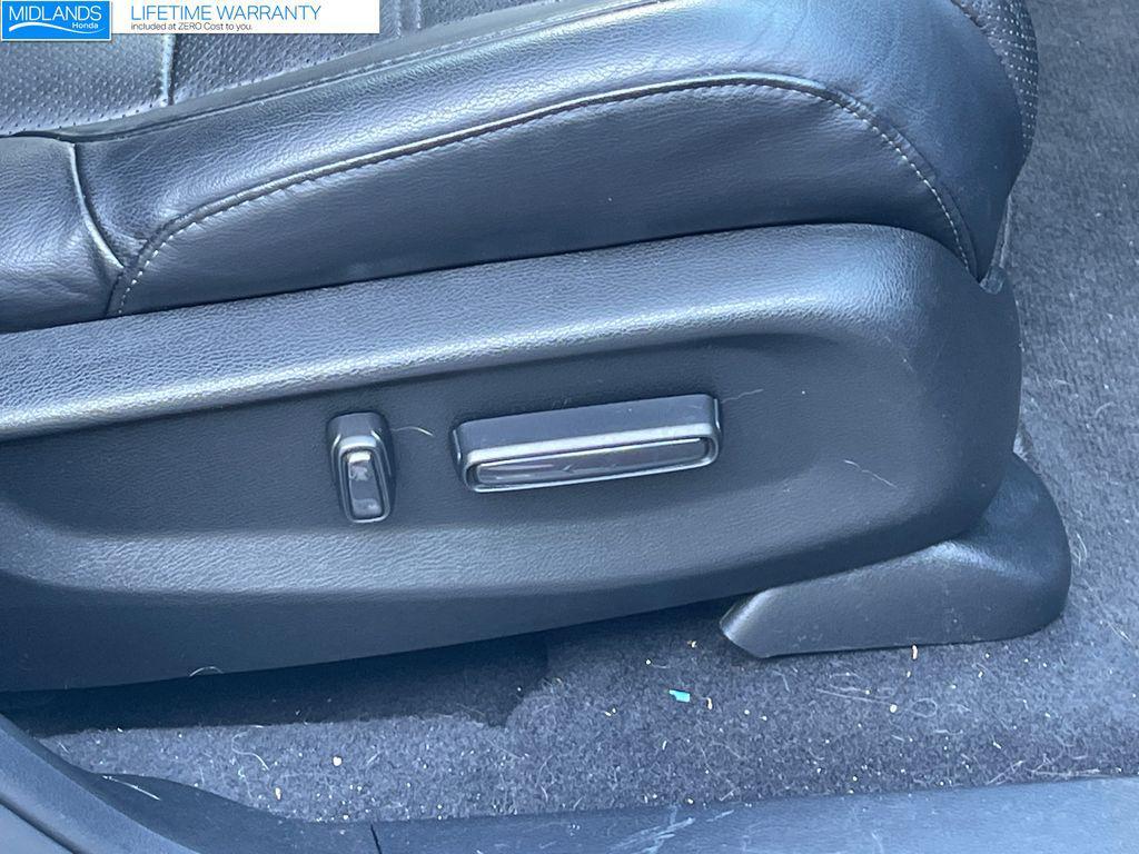 used 2018 Honda CR-V car, priced at $24,297