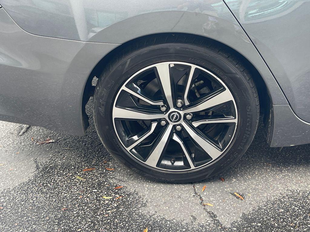 used 2023 Nissan Maxima car, priced at $23,178