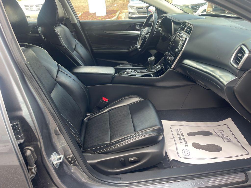 used 2023 Nissan Maxima car, priced at $23,178