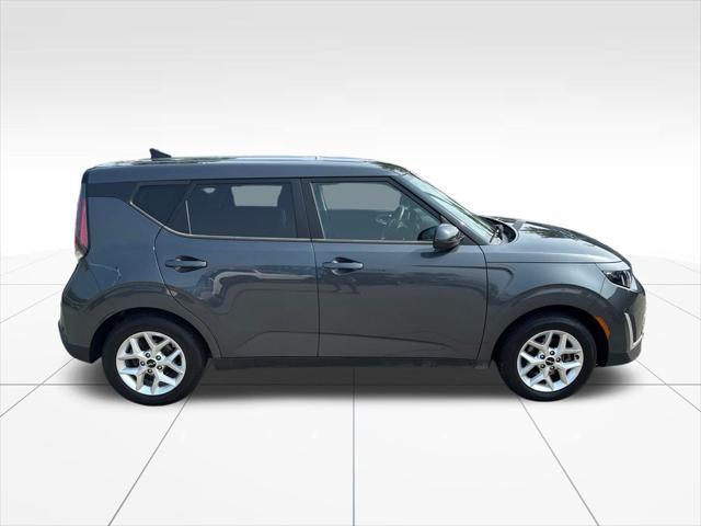 used 2023 Kia Soul car, priced at $16,289