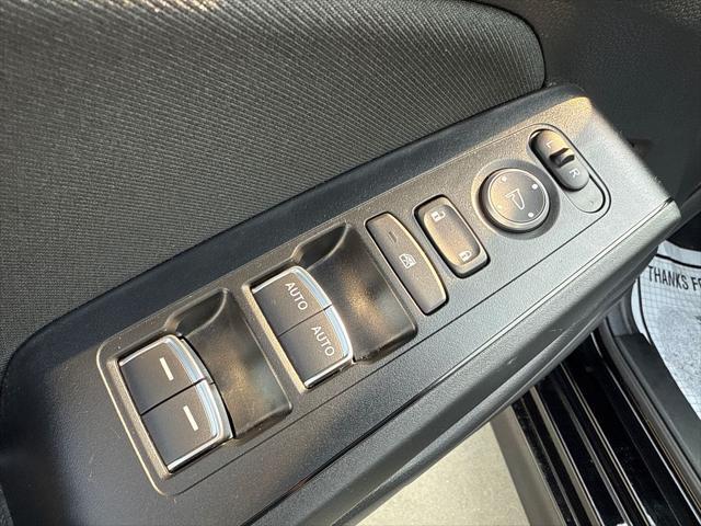 used 2025 Honda Civic Hybrid car, priced at $29,546